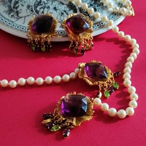 Vintage Boucher Style Pearl Lariat & Clip Earrings – Purple Glass Statement Set